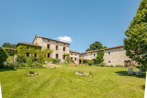 Les Salles House | Charmante maison de famille au calme, 5 chambres