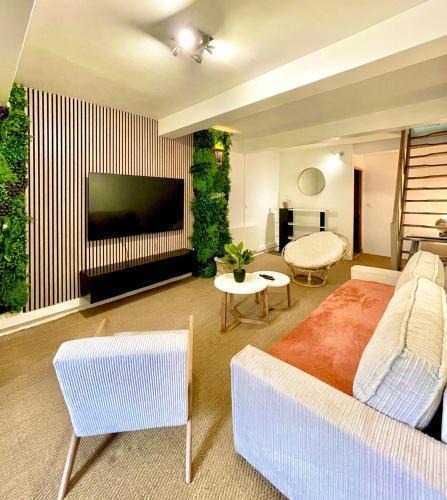 Pennautier Apartment | Charmante maison de village