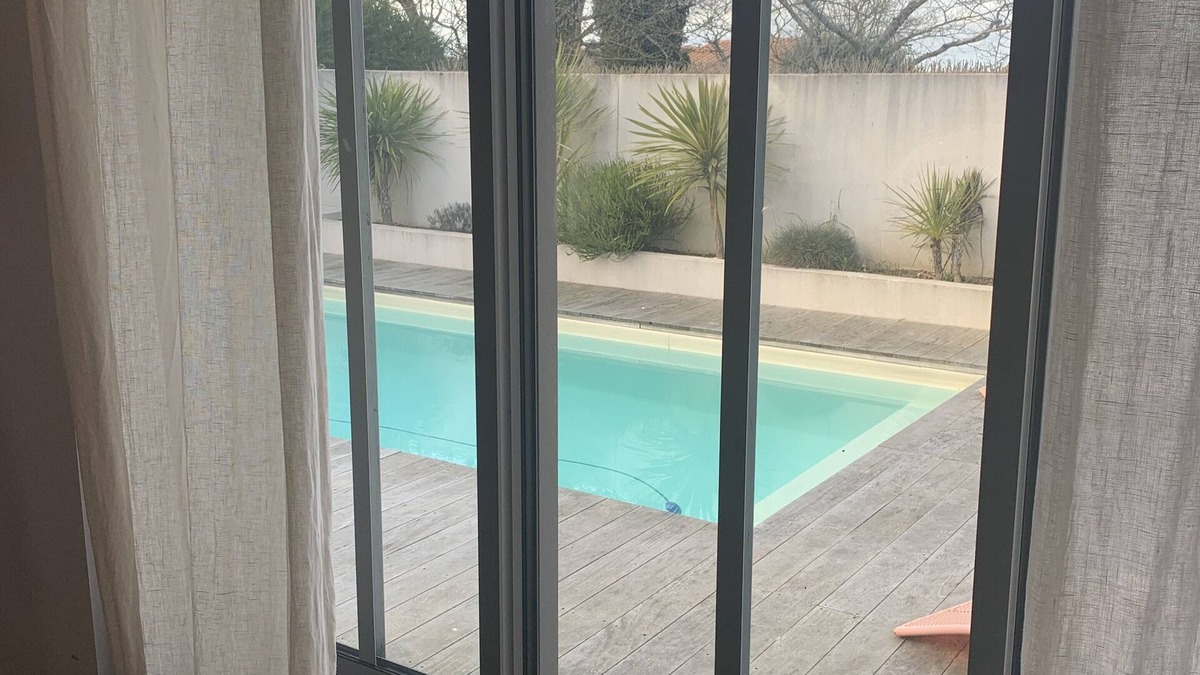 Nieul-sur-Mer House | Charmante Maison Avec Piscine de 150 m2