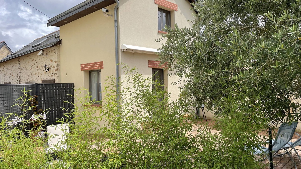Chambellay House | Charmante Maisonnette au Bord de la Mayenne
