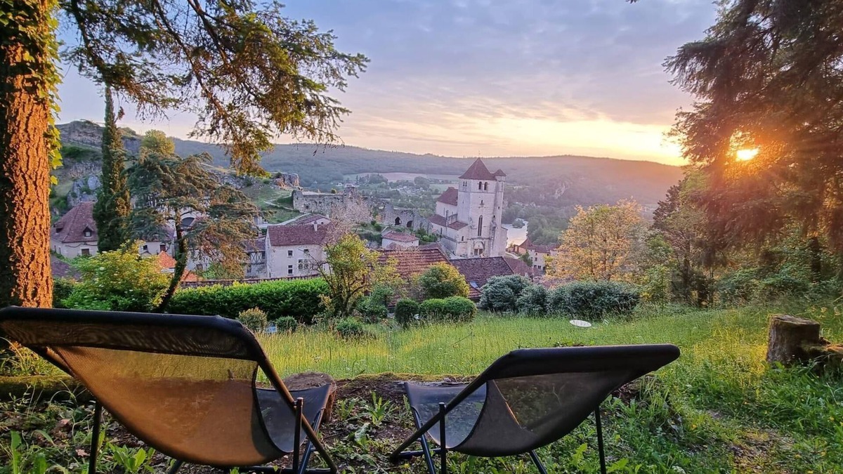Saint-Cirq-Lapopie House | Charme, Jardin et Superbes Vues sur St-cirq