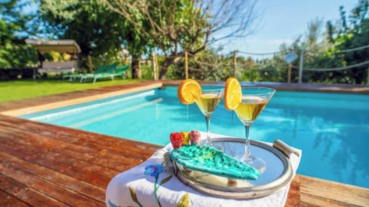 Aci Catena Villa | Charme of the past