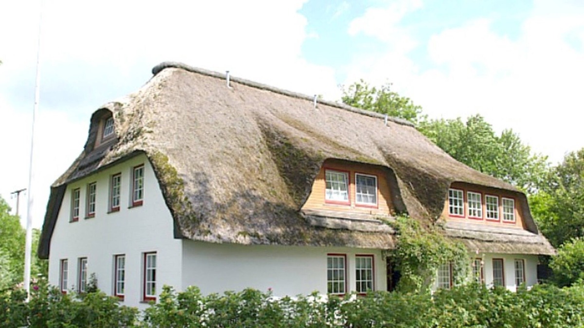 Vollerwiek Apartment | Charmente this holiday mill dike - Charming Cottage on mill dike