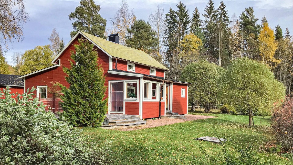 Farila House | Charmerende feriehus med rolig beliggenhed.