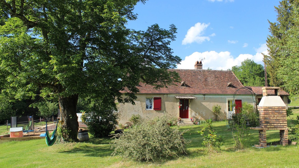 Saint-Pierre-de-Chignac House | Charming cottage with swimming pool in lush greenery in the heart of Périgord