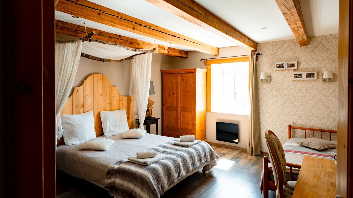 Saulxures-sur-Moselotte Bed & Breakfast | Charming guest rooms (up to 3 people)