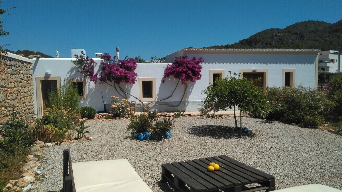 Puerto San Miguel Cottage | Charming typical Ibiza house close to the beach. NEW: POOL FROM MARCH 2026!