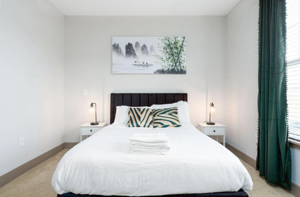 Zionsville Apartment | Charming 1-BD Retreat Tranquil Zionsville