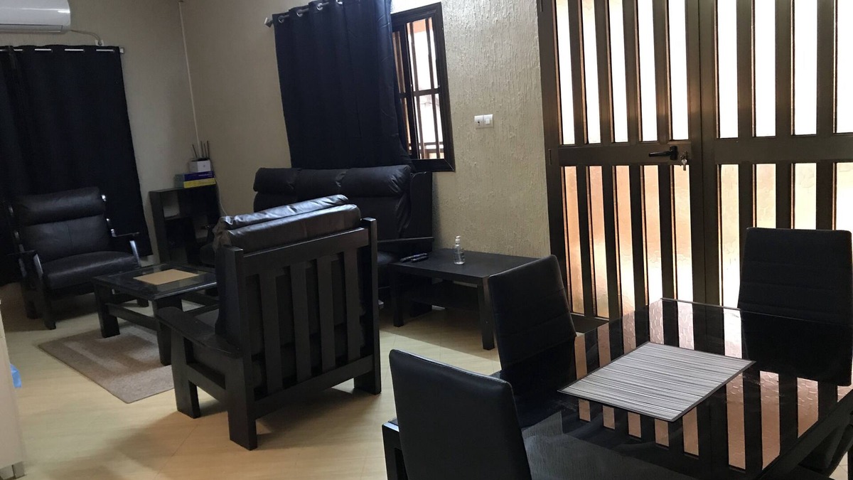 Lome Apartment | Charming 1 Bdr apartment - Quiet & 5mn to beach - Fast free wifi