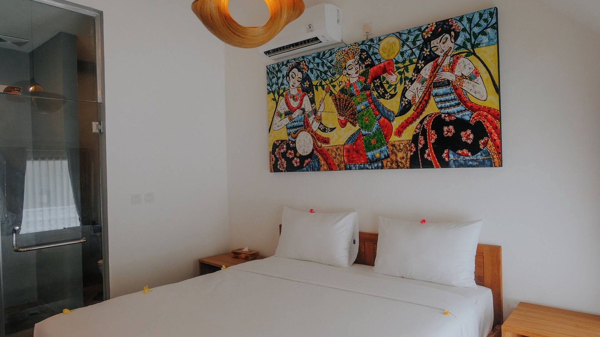 Kuta Villa | Charming 1-bedroom villa in delightful Kuta Lombok with WiFi, AC and Co-working