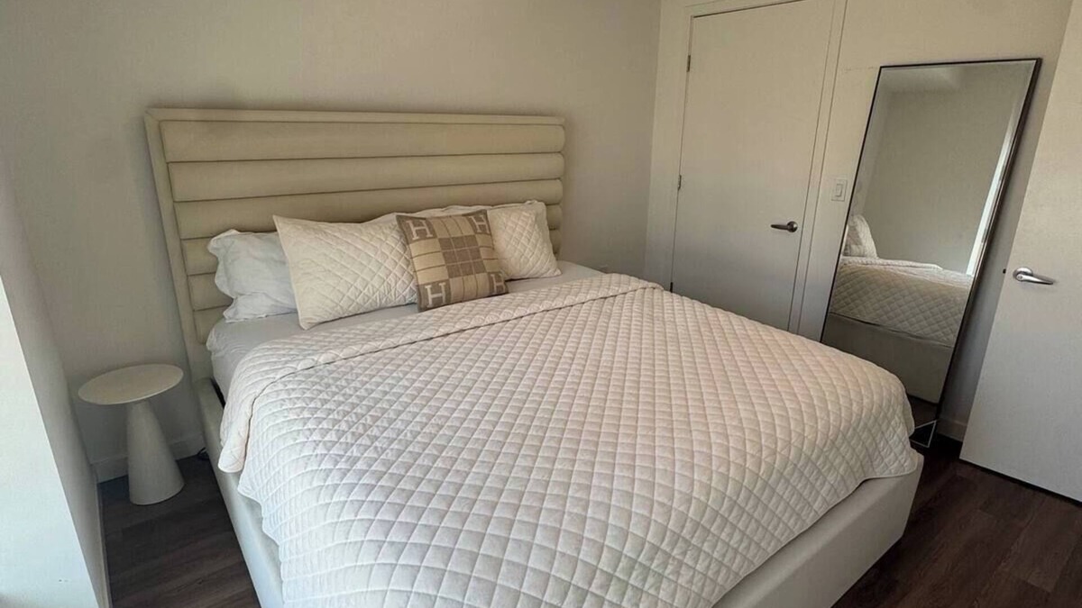 Downtown Apartment | Charming 1 Bed/1 Bath Apt in the Heart of Glendale
