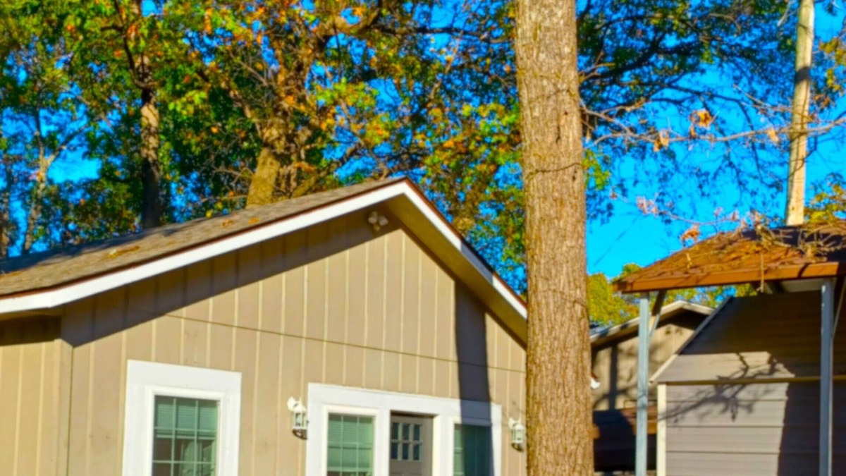Siloam Springs House | Charming 1-bedroom house with AC and WiFi in tranquil Siloam Spring