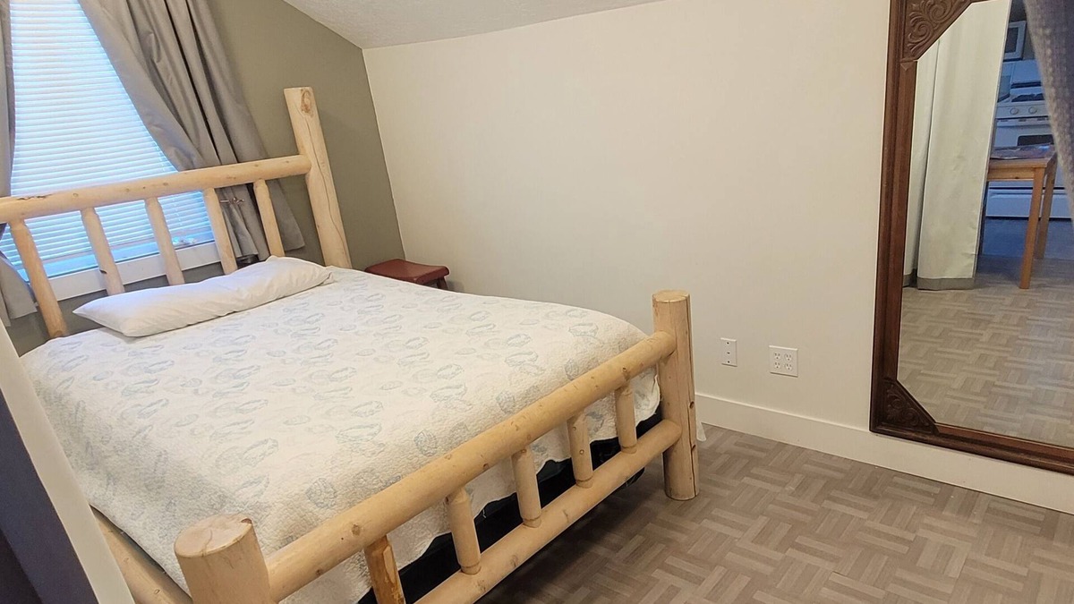 Woodland Hills Apartment | Charming 1-bedroom apartment in Woodland Hills, Utah. 30 day min.
