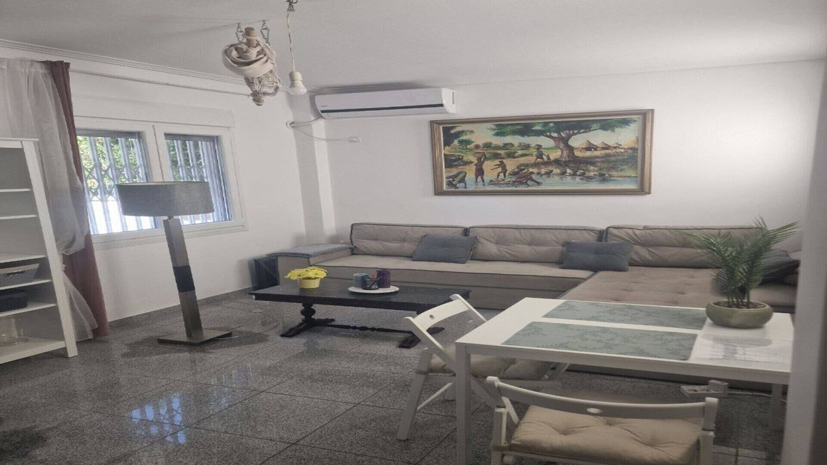 Ilioupoli Apartment | Charming 1-bedroom apart. with fitness, close sea and mountain in Ilioupoli
