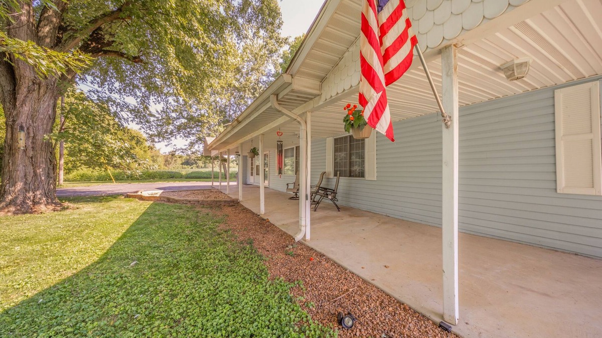 Perkinsville Apartment | Charming 1-bedroom apartment in rural Anderson with AC, WiFi, Closento casino