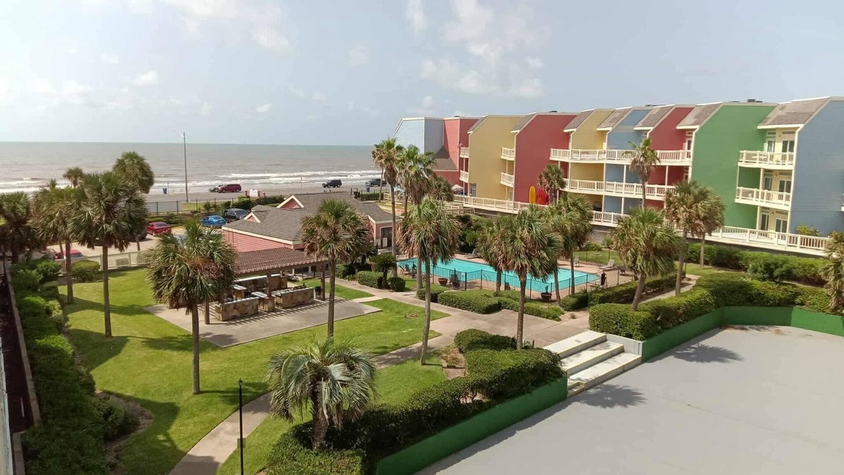 Galveston Apartment | Charming 1-bedroom apartment in marvelous Galveston, TX.
