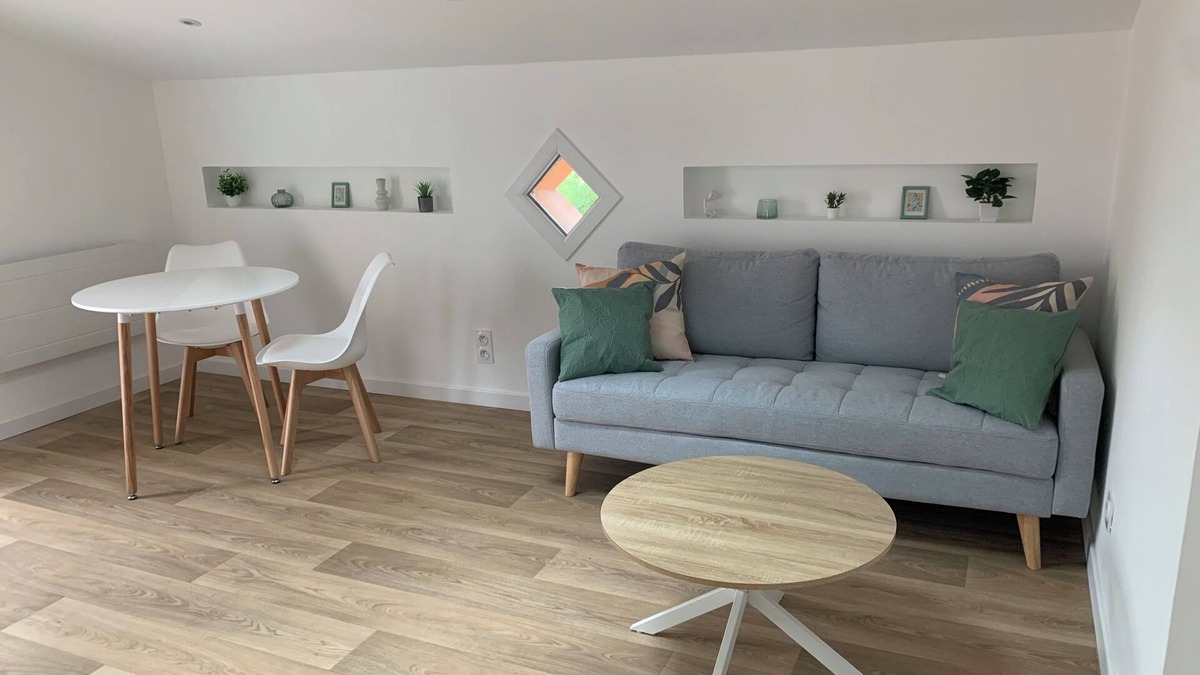 Roques Apartment | Charming 1-bedroom apartment in beautiful Roques with WiFi, AC