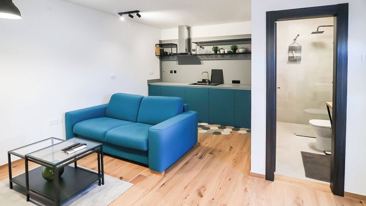 Osijek Apartment | Charming 1-bedroom apartment with WiFi, AC in excellent Osijek