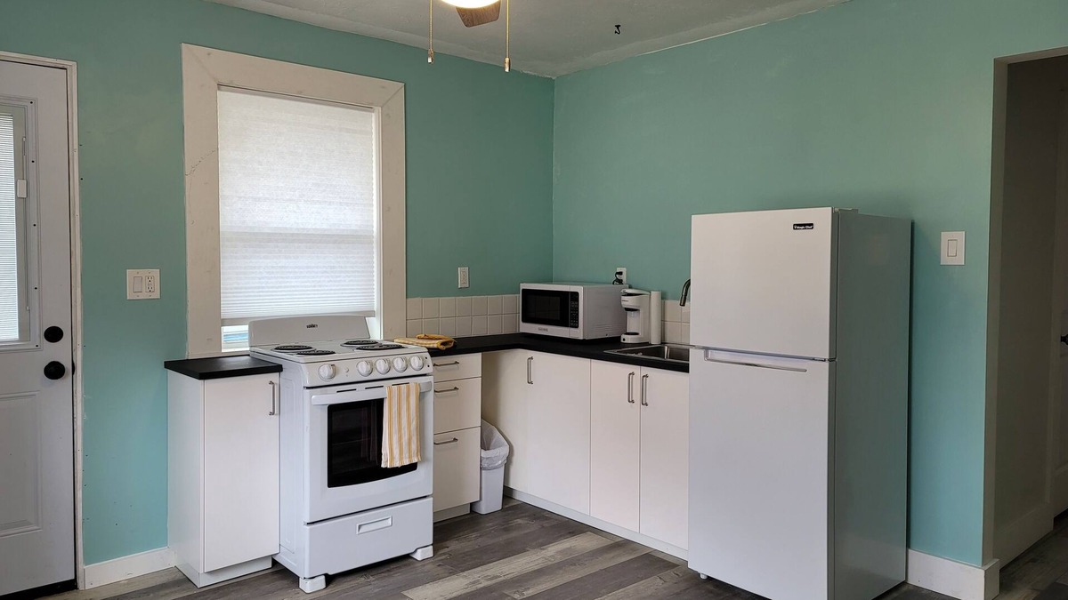 Allen Apartment | Charming 1-bedroom apartment in center of Allen with WiFi, AC, park and more