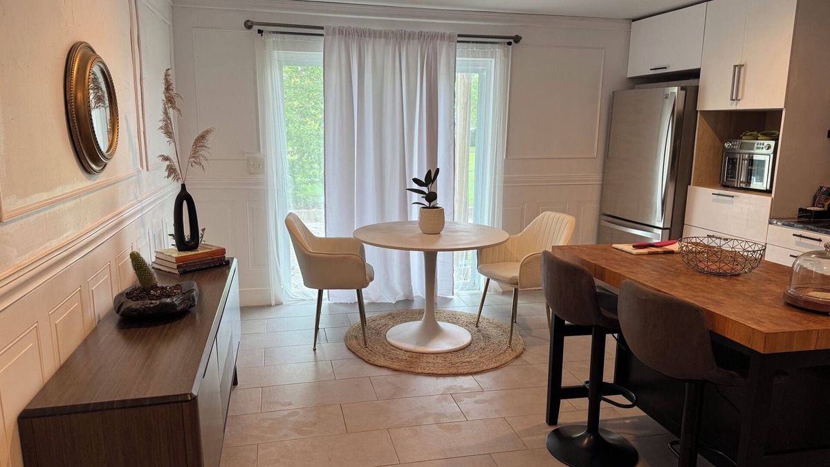 Madison House | Charming 1-bedroom building with WiFi, AC in brilliant Madison Maine