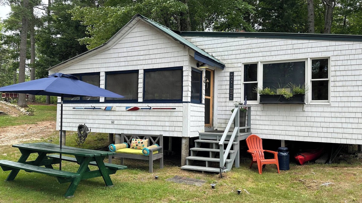 Sweden Cabin | Charming 1-bedroom cabin in fabulous Sweden with WiFi
