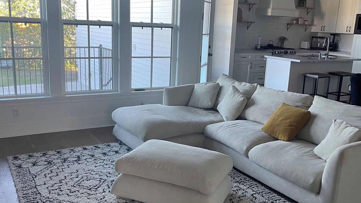 Arabi House | Charming 1-bedroom home in pleasant Arabi with WiFi, AC, and Washer and Dryer.