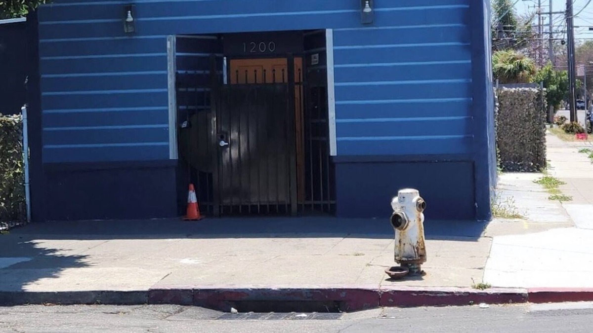 Oakland House | Charming 1-bedroom house within 15 min walk of BART