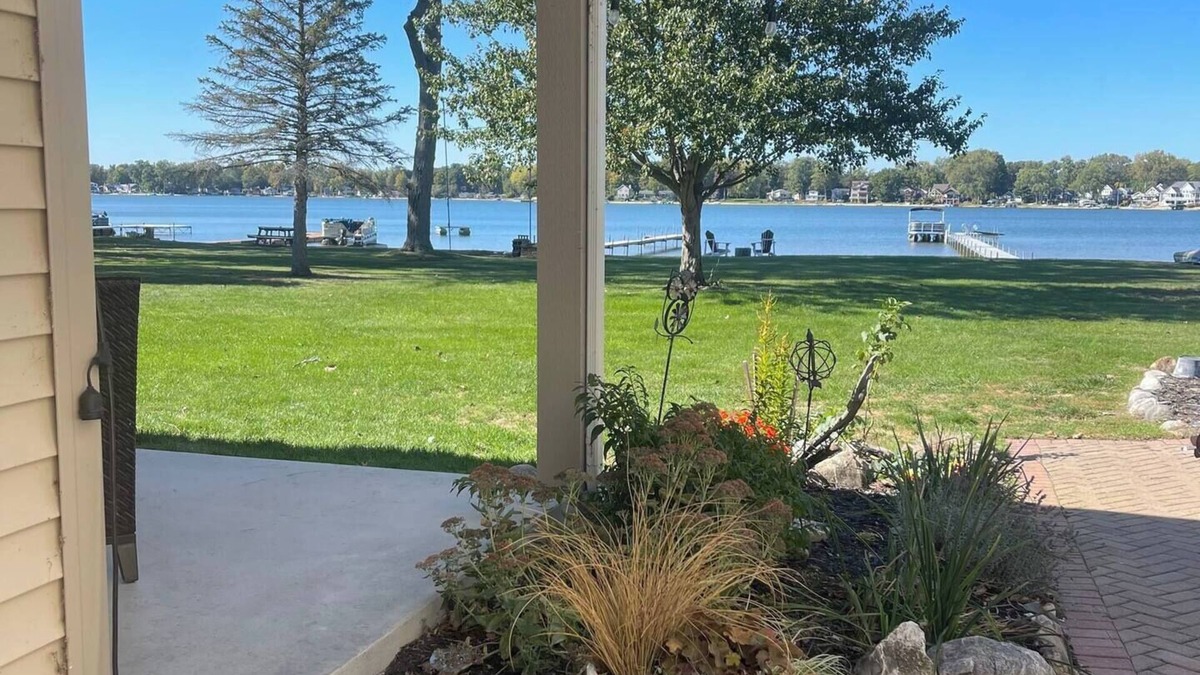 Niles House | Charming 1-bedroom house on Barron Lake