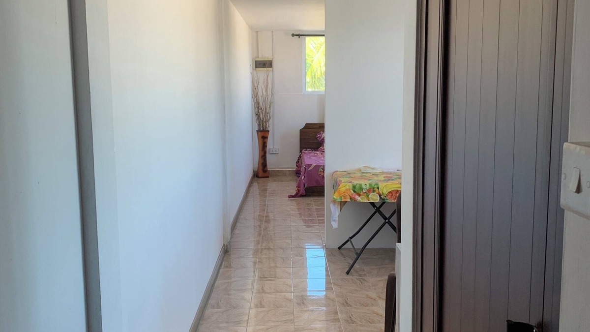 Pamplemousses Apartment | Charming 1-bedroom apartment in Terre Rouge with WiFi