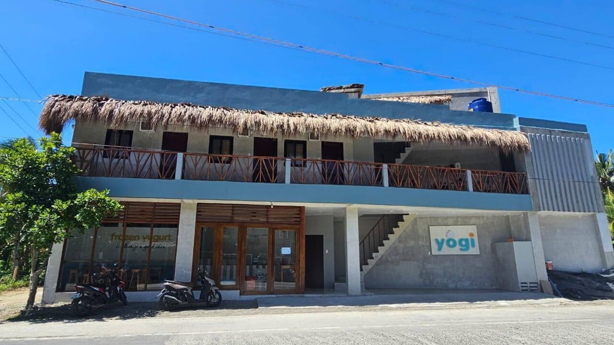 Catangnan Hotel | Charming 1-bedroom hotel with AC, WiFi in awesome General Luna