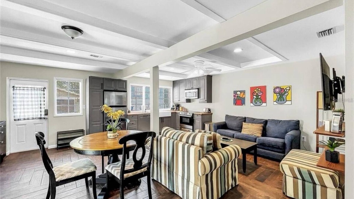 Seminole Heights Cottage | Charming 1-bedroom private guest house in historic neighborhood