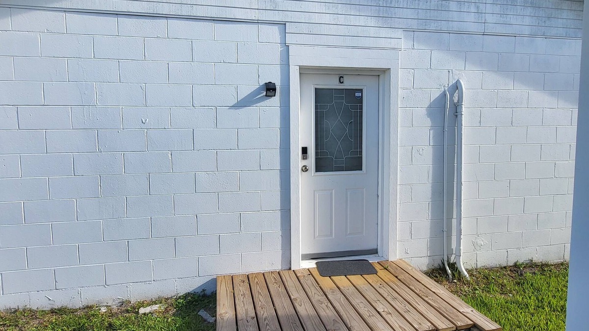 Panama City Apartment | Charming 1-bedroom bungalow oasis Panama City with AC, WiFi