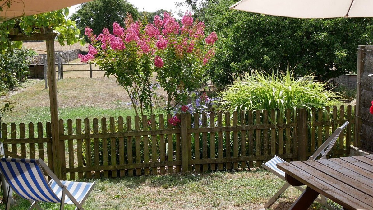 Chateau-Thebaud Cottage | Charming 15th-Century Cottage in Vineyard with Terrace, Bikes & EV Charging