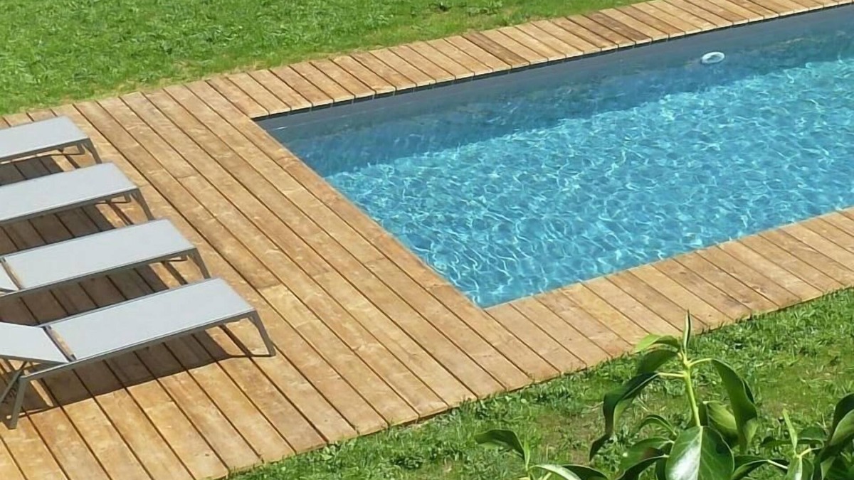 Chaix Cottage | Charming 18th-Century Farmhouse with Pool, Renovated & Spacious, Near River and Trails