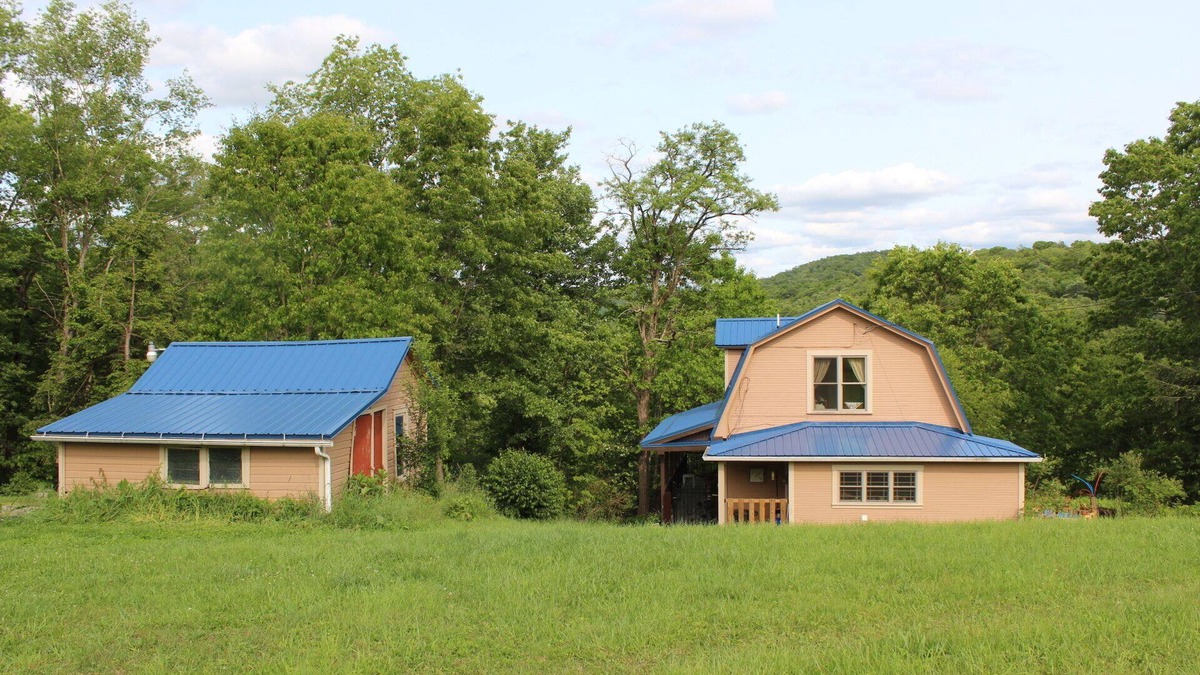 Widnoon House | Charming 1920s Hillside Home Overlooking Valley and Rails-To-Trails