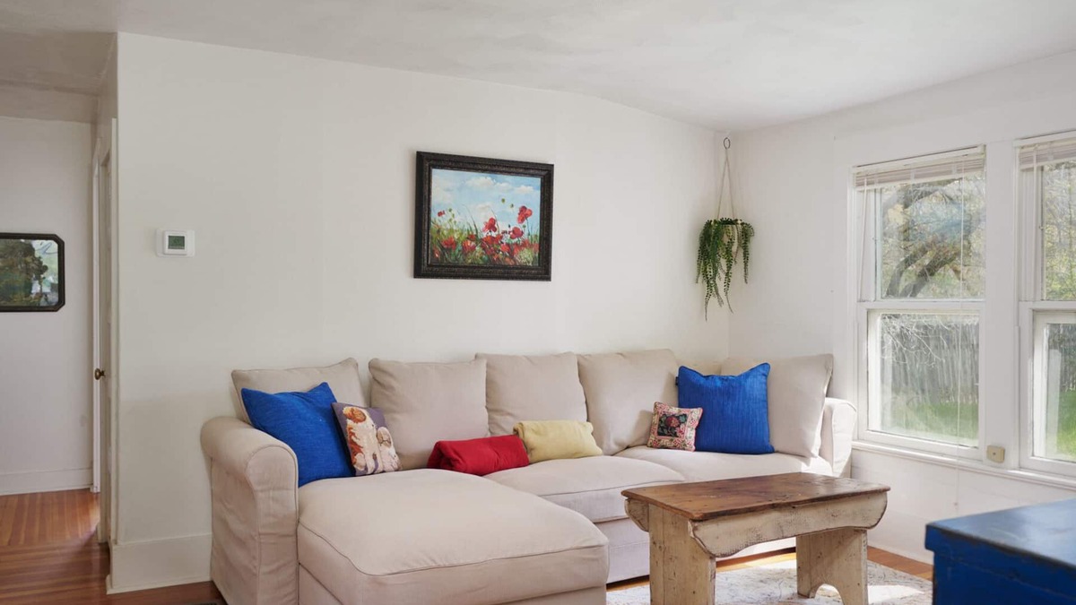 Lava Hot Springs House | Charming 1930's cottage steps away from the world famous Lava Hot Springs