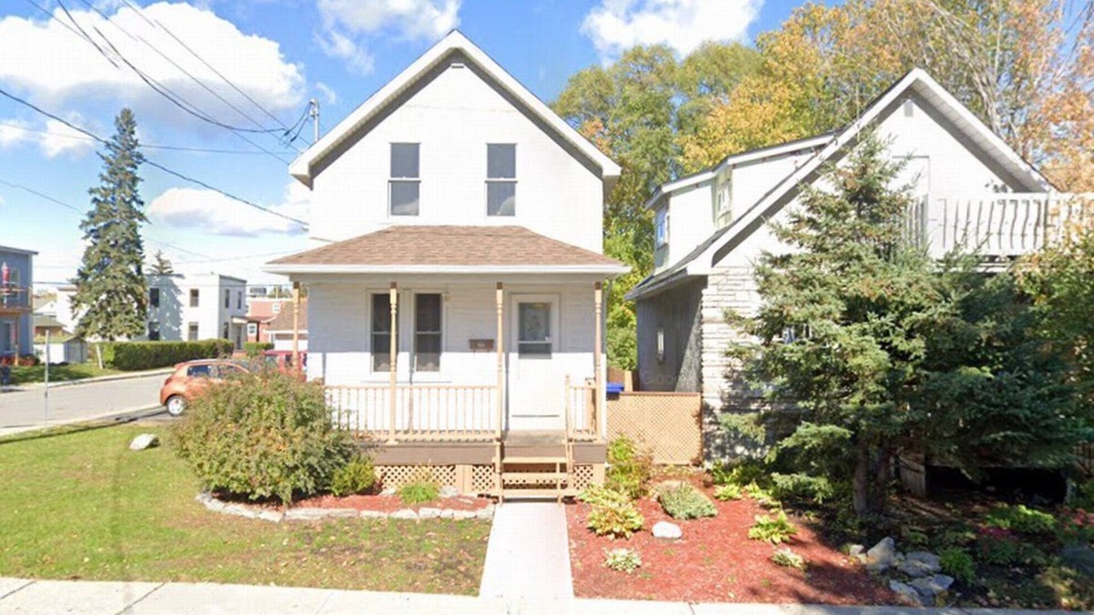 Hull House | Charming 2-bed private single family house