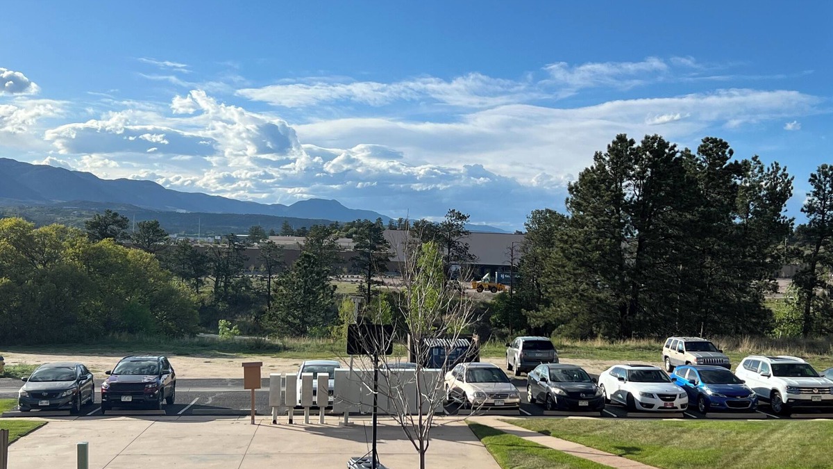 Northeast Colorado Springs Condo | Charming 2-bedroom condo in brilliant Colorado Springs with WiFi, AC