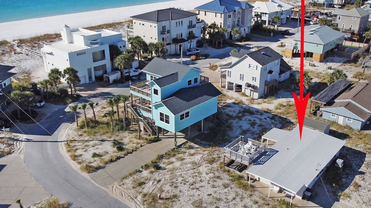 Villa Primera House | Charming 2 Bedroom Beach Cottage w/Amazing Gulf Views!