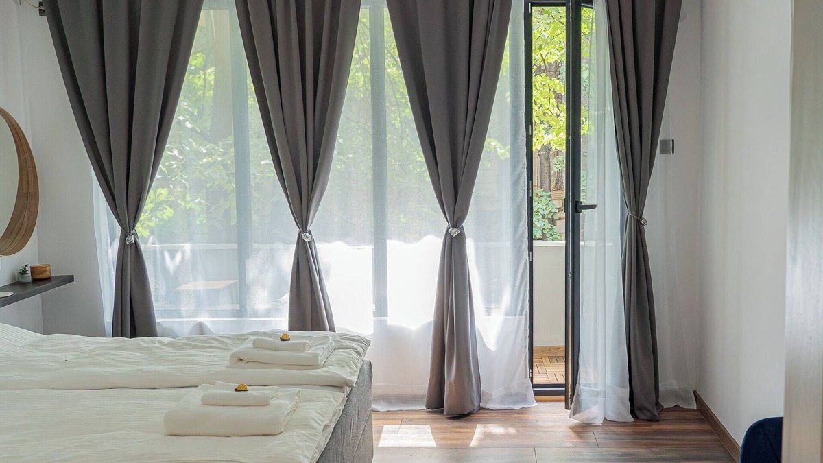 Veliko Tarnovo Center Apartment | Charming 2-bedroom apartment in beautiful Veliko Tarnovo with AC, WiFi