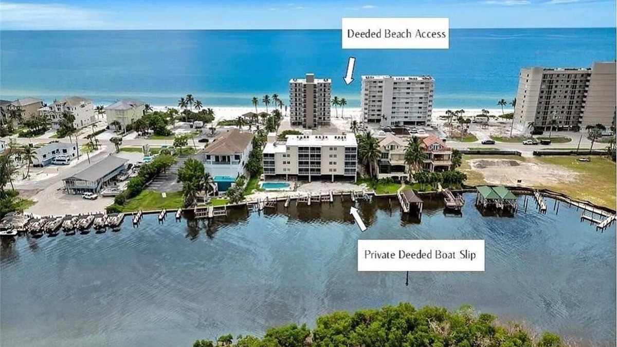 Bonita Springs Condo | Charming 2-bedroom condo with Gulf Beach and Inland Water access in Bonita
