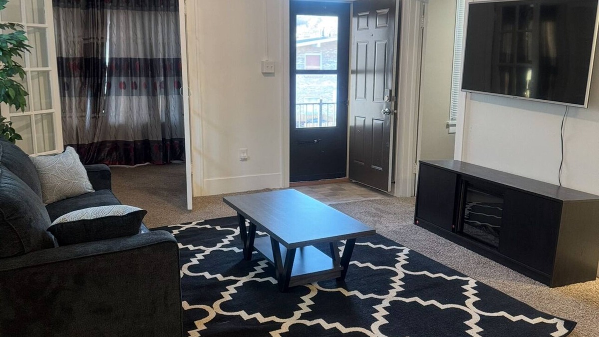 Council Bluffs House | Charming 2-bedroom house in awesome Council Bluffs with WiFi, AC