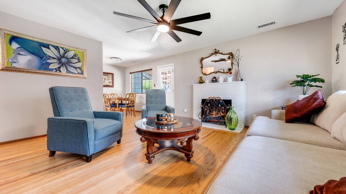 Rancho Cordova House | Charming 2-Bedroom Home with a Dedicated Office and Beautiful Backyard