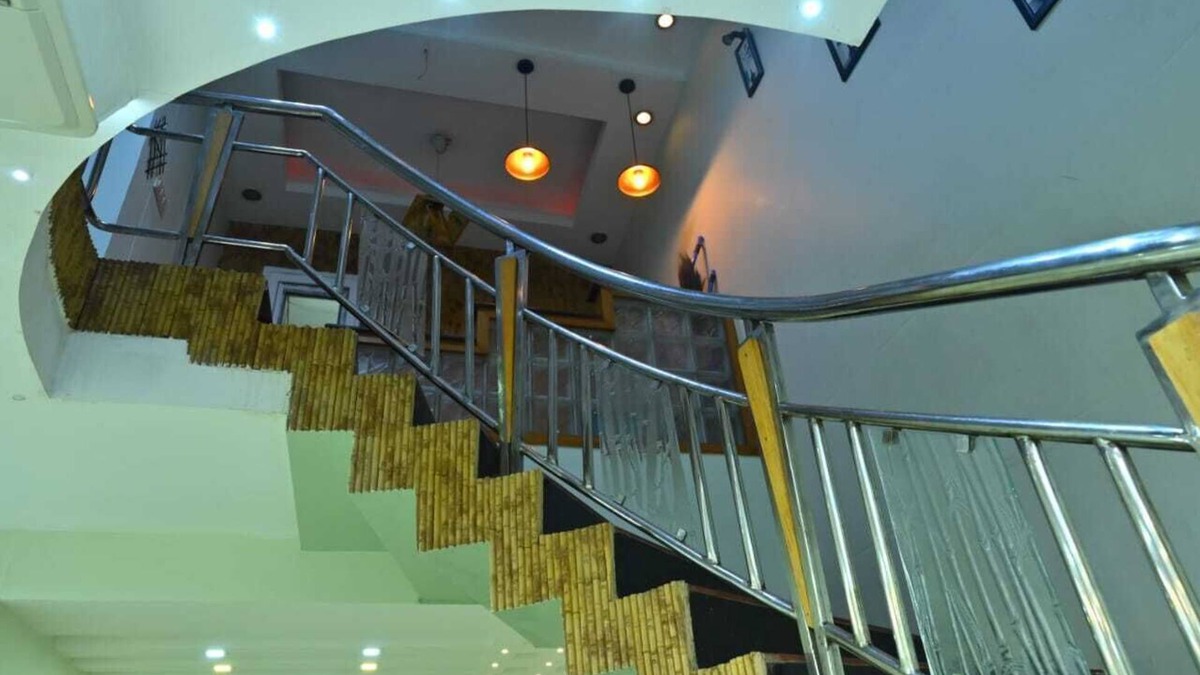 Visakhapatnam Apartment | Charming 2-bedroom apartment in enchanting Visakhapatnam with WiFi, AC