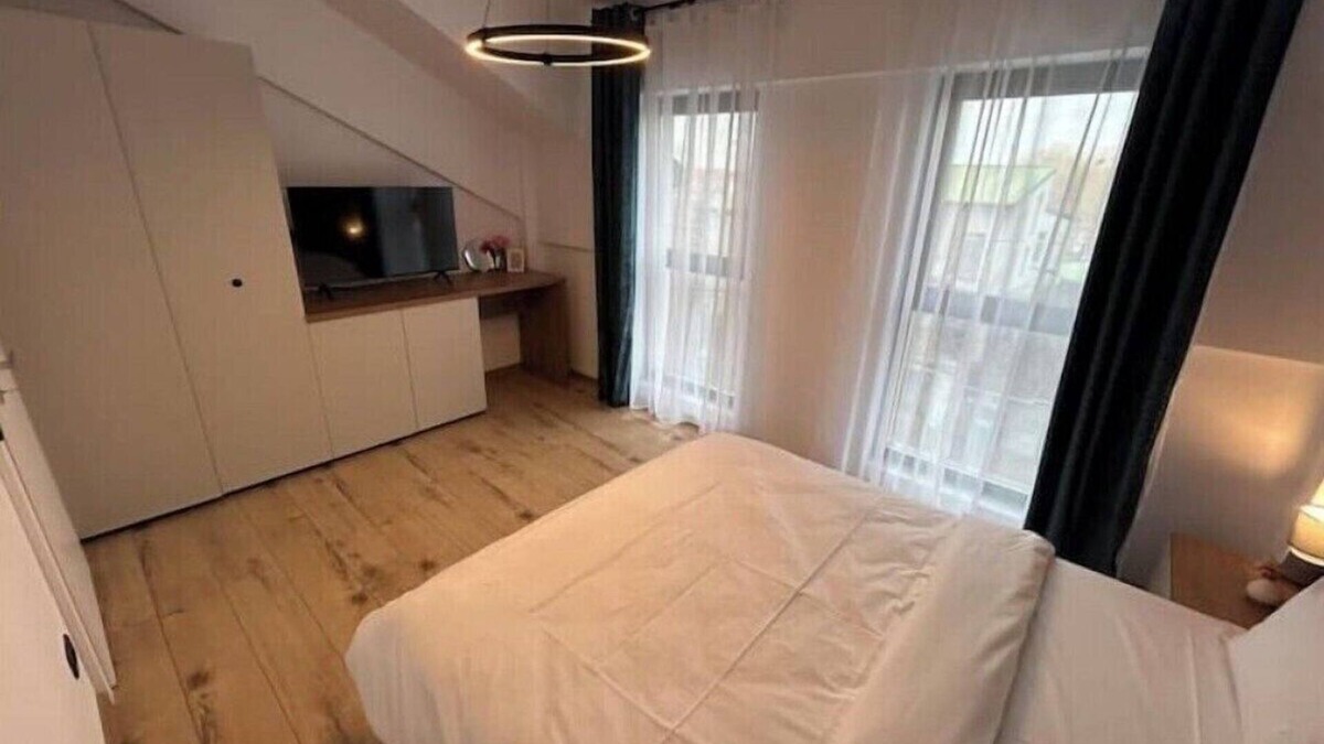 Timisoara Apartment | Charming 2-bedroom apartment in Timișoara with AC