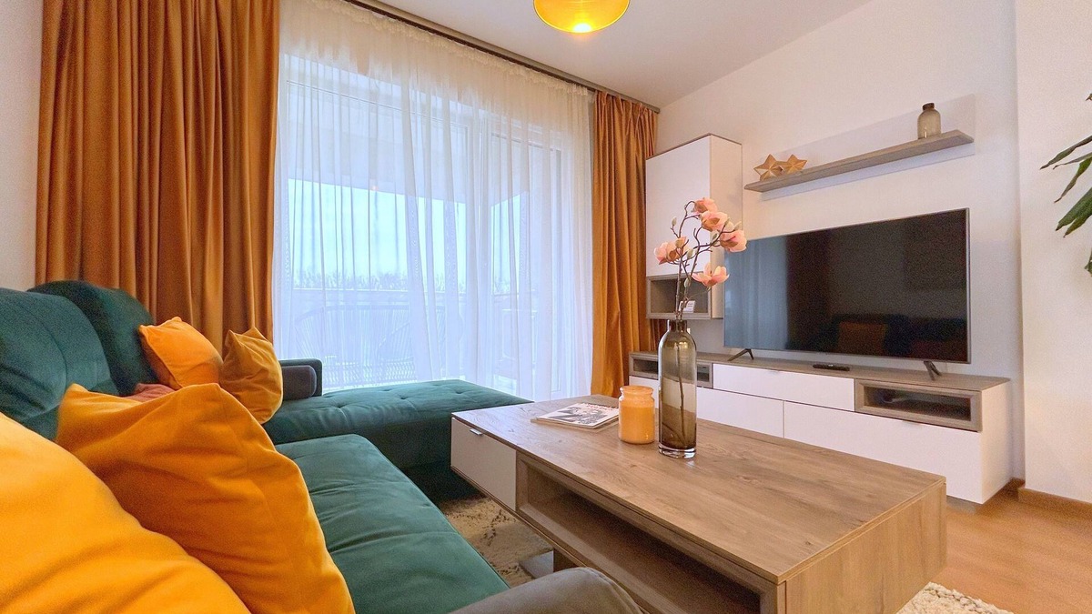 Timisoara Apartment | Charming 2-bedroom apartment in welcoming Timișoara with AC