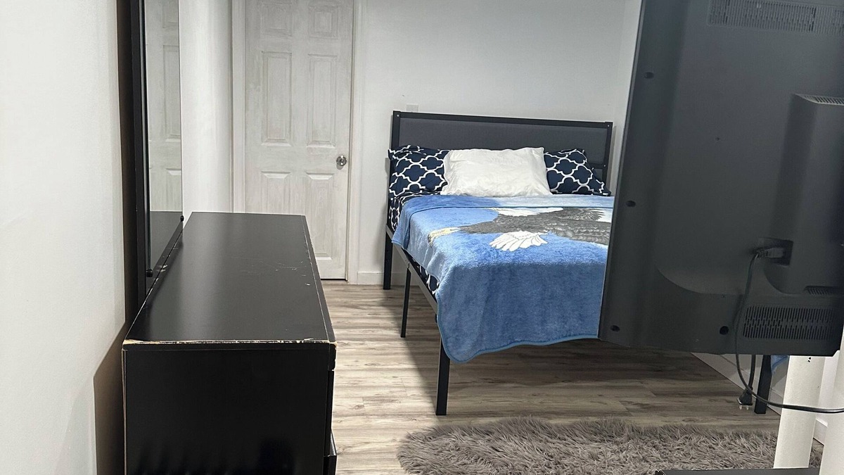 Irvington Apartment | Charming 2-bedroom apartment in wonderful Irvington with AC, WiFi. Newly built.