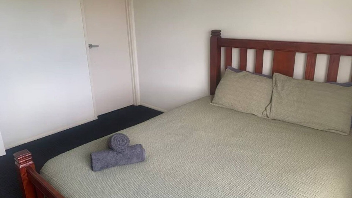 Bargara Apartment | Charming 2-bedroom apartment in Bargara, one street back from the beach