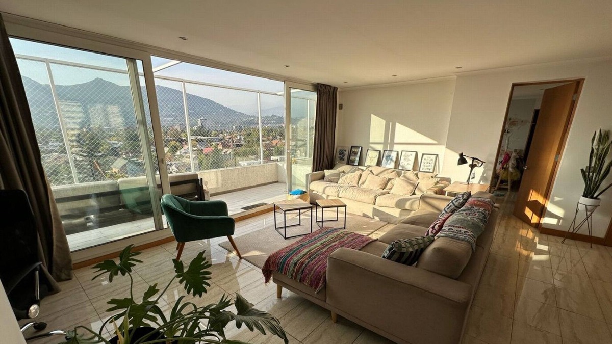 Vitacura Apartment | Charming 2-bedroom apartment in beautiful Vitacura with WiFi, AC