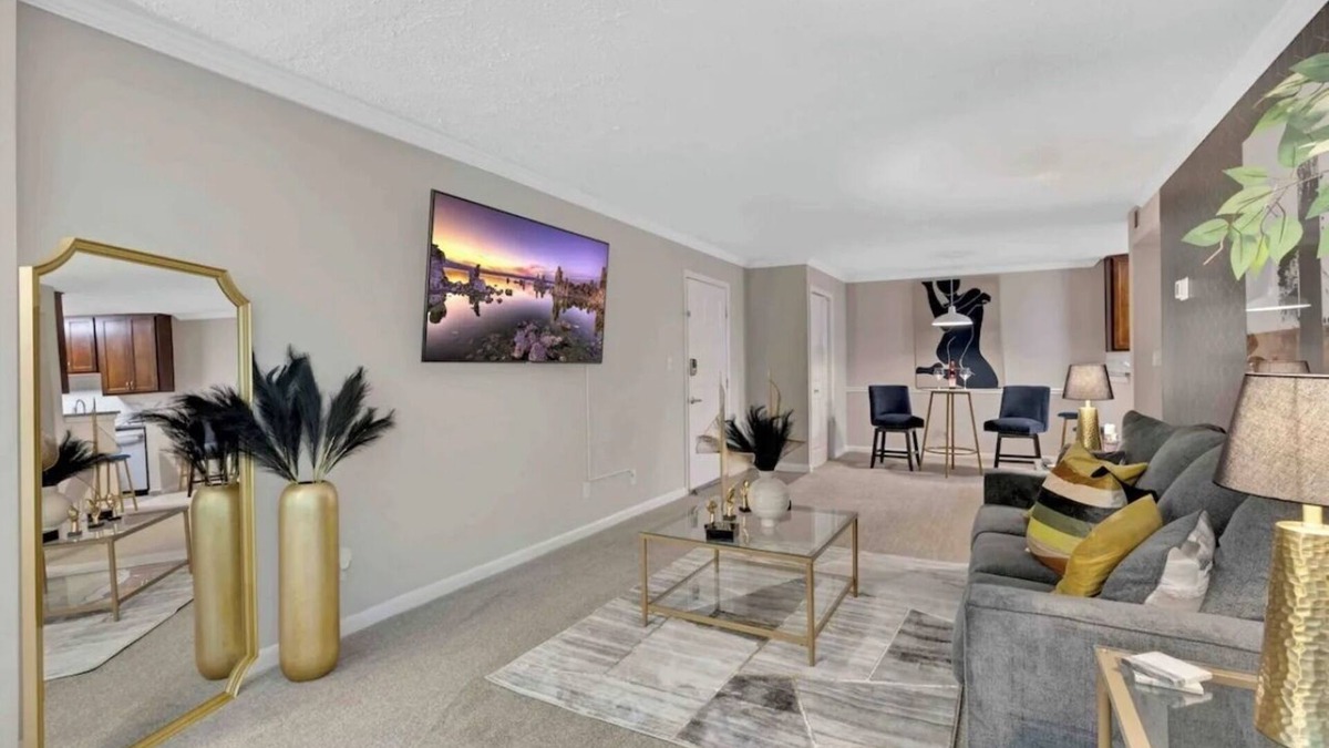 Cumberland Apartment | Charming 2-bedroom apartment retreat, in enjoyable Marietta